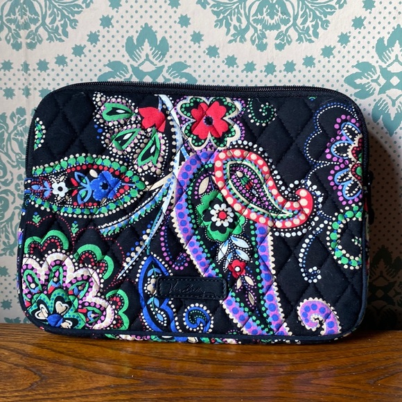 Vera Bradley Handbags - Vera Bradley Tablet/Kindle Sleeve